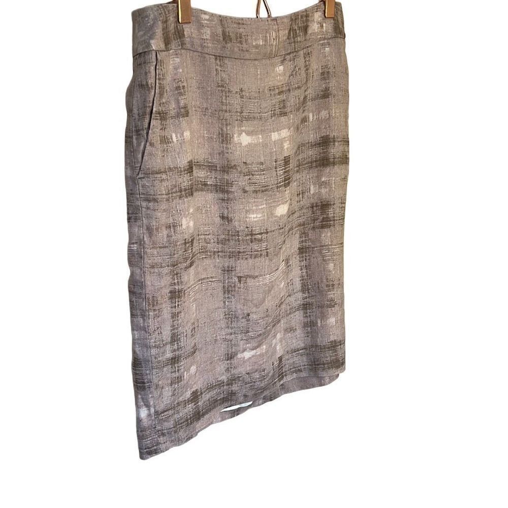 ‎LOFT 100% Linen Straight Mini Skirt - Picture 3 of 9